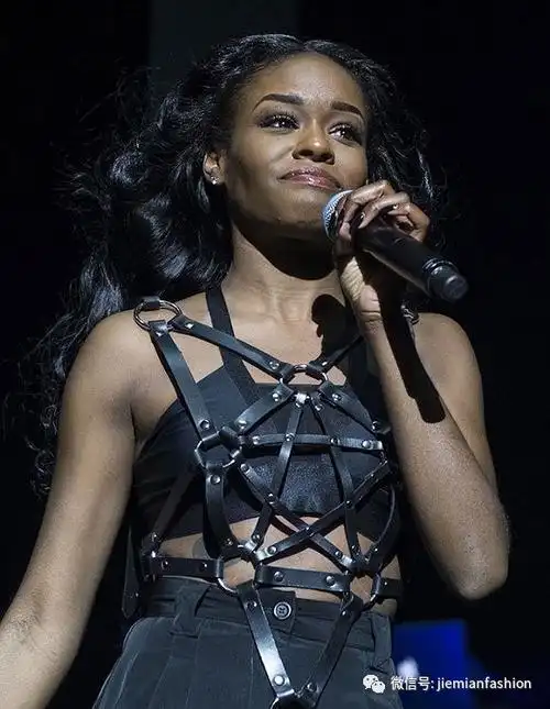 衣帽间 | 说唱还没学到家?先来学学怎么穿才像个rapper吧