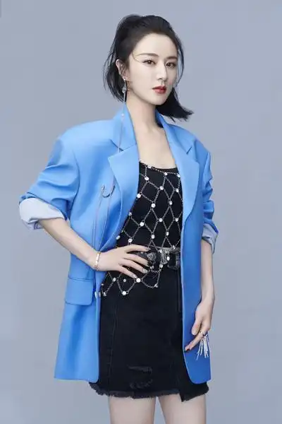 "姐姐"薇娅:站在浪头停不下来