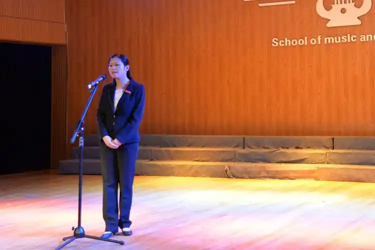 我校举办"风清气正·立德树人"主题演讲比赛