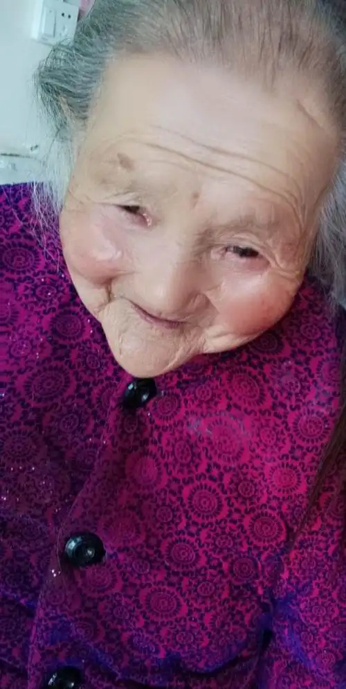 其它 朱牛花蕾幼儿园重阳节主题活动 写美篇丑吗?