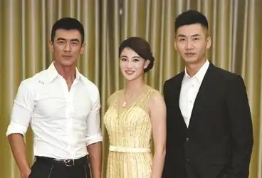 军旅女神侯梦莎:搭档吴京走红,与任柯诺传多年绯闻,至今单身