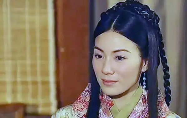 张可颐饰演的角色这个是她当之无愧的颜值巅峰