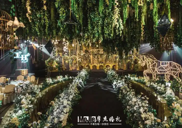 复古森系花园婚礼 | 静夜不眠,赴一场森林盛宴