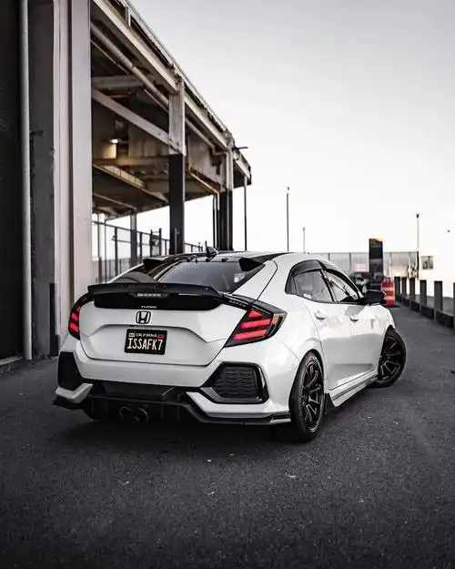 更车室两厢思域怎么改十个改装案例给你灵感