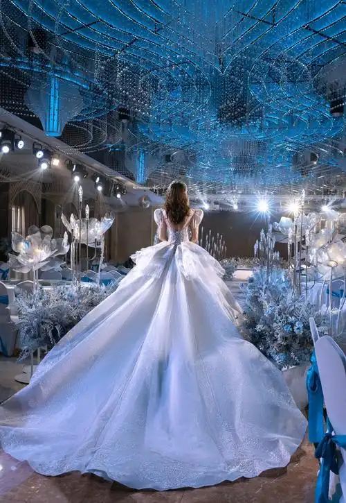 银川婚纱礼服 | 每个女孩的婚纱梦.颜值爆表的小仙女 独特的 - 抖音