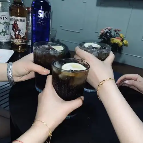 分享一下自己在家喝酒的日常