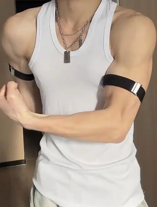 腹肌男孩的健身日常 这么好看的肌肉快艾特你的姐妹来看