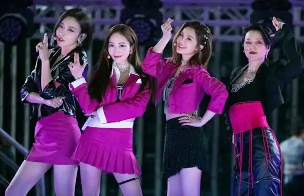 「辣评浪姐4」偶像选秀,还是娱乐圈的权力游戏?