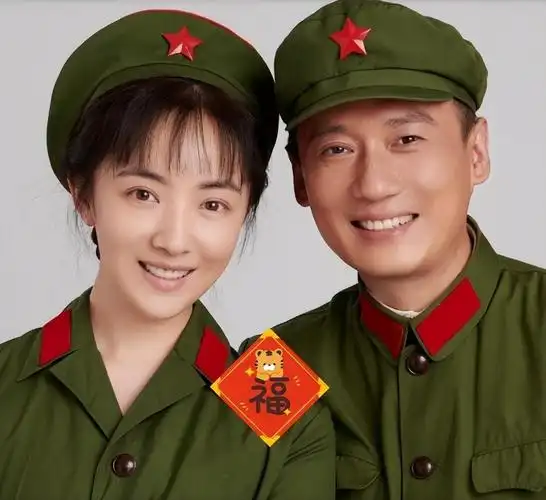 回顾演员徐洪浩比妻子大10岁戏里演父女戏外恩爱幸福惹人羡