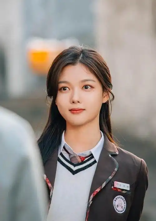 便利店新星金裕贞长大变超美金裕贞童年肉嘟嘟圆脸超萌