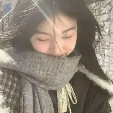 高冷头像女生霸气头像超拽女生头像真人