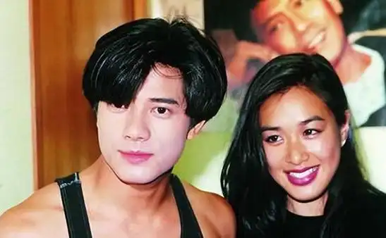 分手9年后,再看郭富城与熊黛林,一个娶网红为妻,一个嫁入豪门