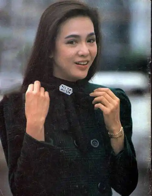 吕方:一辆宝马让我看透郑裕玲,租房秘婚小富婆,苦尽甘来无遗憾_父母_