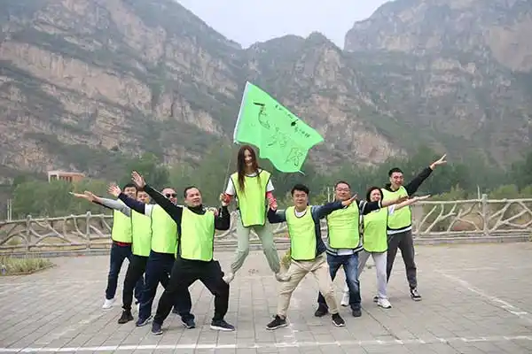 拓展训练团队造型展示