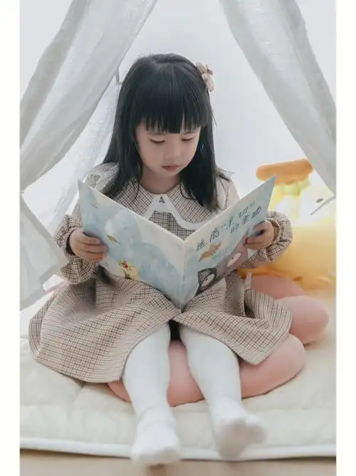 宝宝周岁生活照