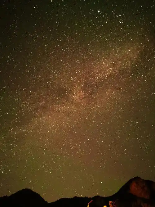 满天繁星,最后一张是银河哦 - 花粉随手拍夜景 花粉俱乐部