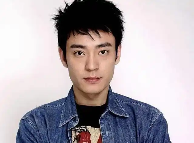 两年婚姻就劳燕分飞,李光洁:郝蕾太强势了,我想要一个全职太太|段奕宏