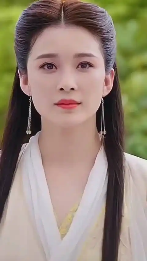 回媚一笑百媚生赵樱子的古装也太好看了吧人美就要多笑笑