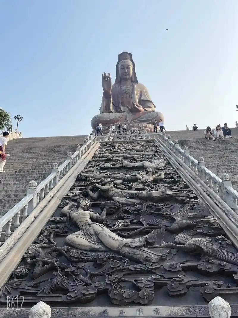 广东四大名山之一#西樵山 随缘而来,随心而至,是心灵的寄托, - 抖音