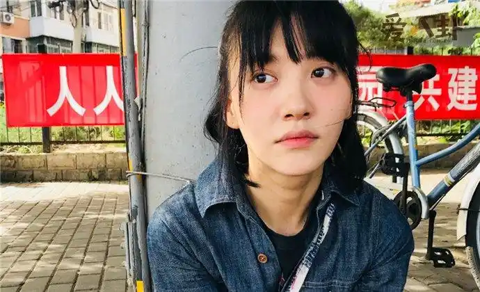 周楚楚和邓伦在一起过吗周楚楚是谁和邓伦怎么认识的