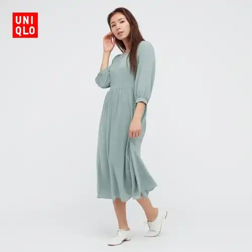 优衣库女装花式乔其纱喇叭连衣裙七分袖437625uniqlo