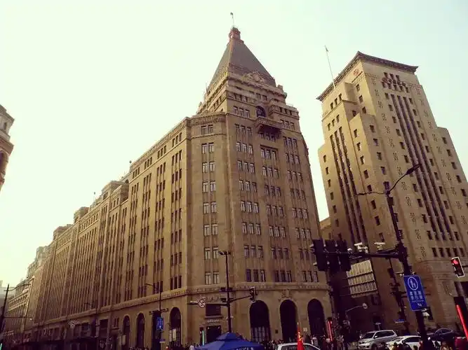 外滩20号:沙逊大厦 (华懋饭店)