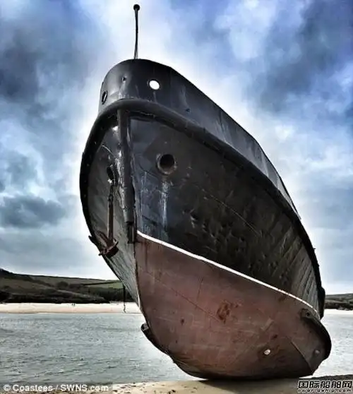 英国滩头漂来80吨幽灵船:1965年下水