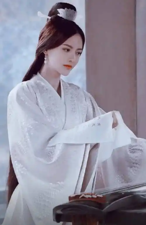 盘点国内女明星的古装白衣造型—一袭白裙 清丽脱俗 倾国倾城_整理_篇