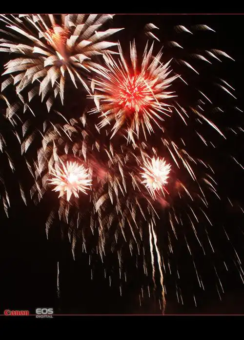 阿尔丁广场元宵节烟花