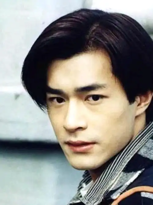 人家营业都是为了钱,为了出名!