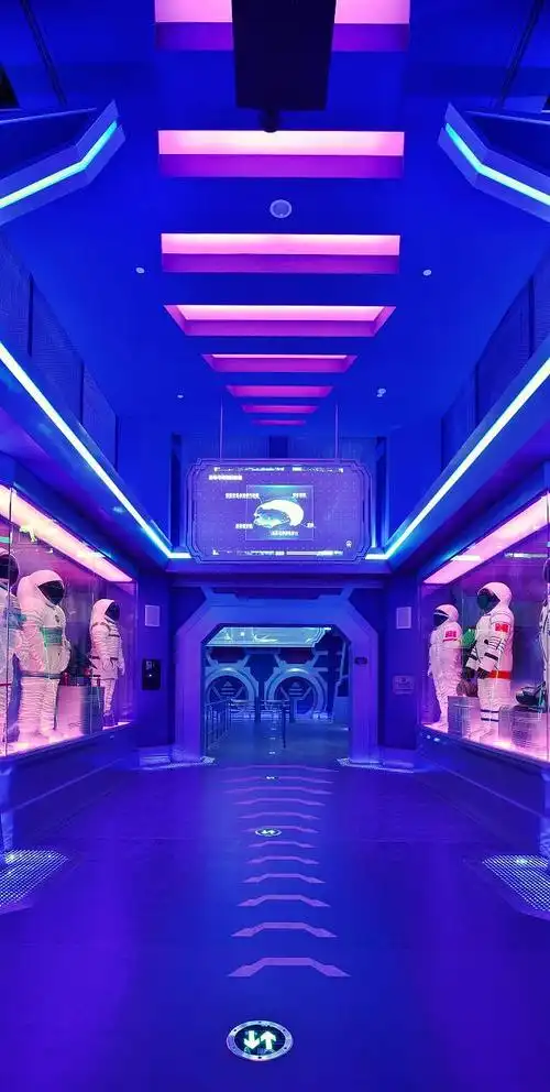 太空主题乐园场景