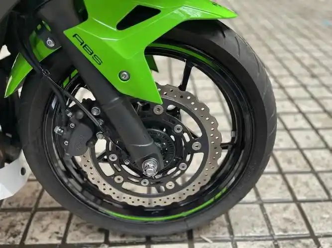 21年kawasaki 川崎ninja400一台,2021款 - 抖音