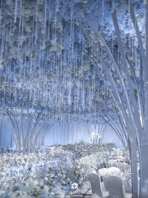 直男老公安排的淡蓝色婚礼72美的出乎意料