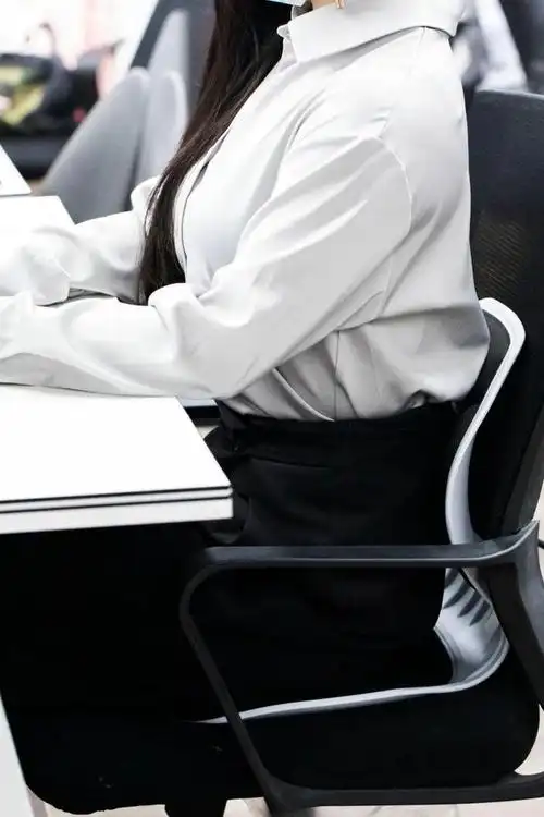 花瓣坐垫升级了!人体工学设计,矫正坐姿还护腰