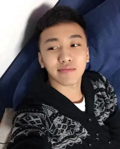 男生素颜照片生活照 帅哥照片 哥哥图