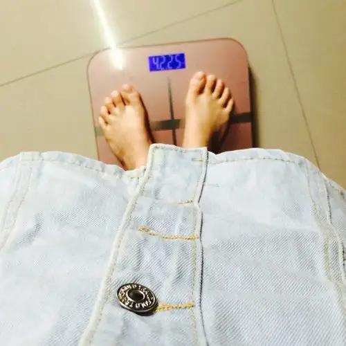 今天给你们晒晒我的体重.哈哈!