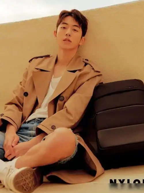 南柱赫登画报封面八套造型齐上线188cm身高大长腿太抢镜