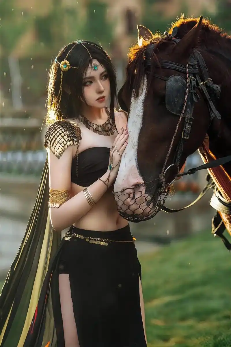 风铃和风曳两位公主,哥哥更喜欢哪个  #cos #鬼刀 #风 - 抖音