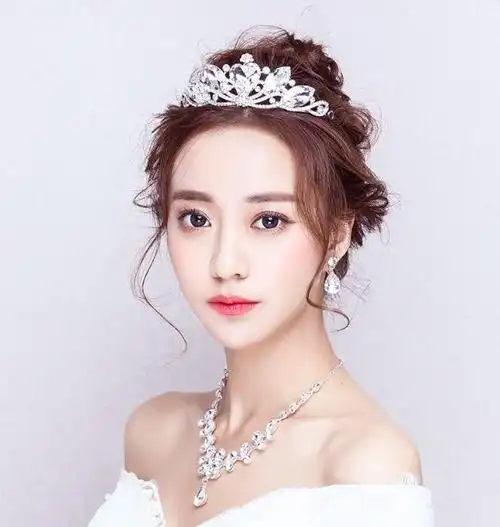 新娘皇冠造型大全化妆师必须收藏