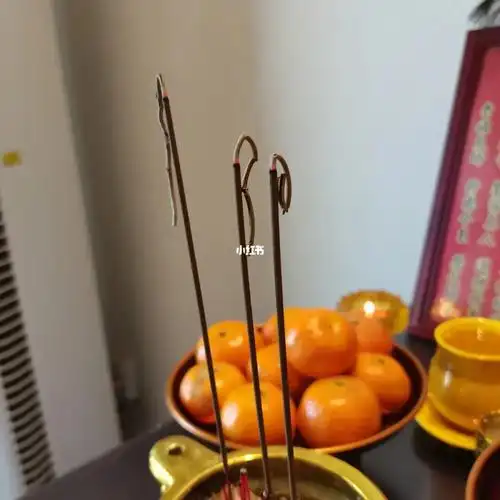 中间这跟自始至终香灰就没有断啊!#好运气  #接好