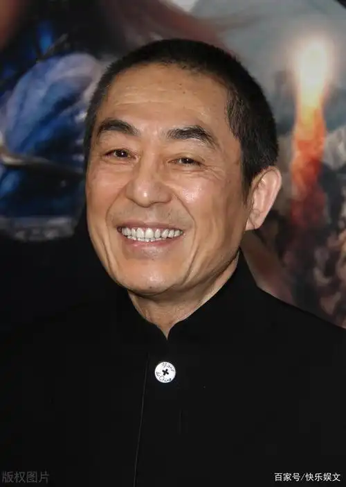 70岁张艺谋婚外生子?儿子10岁才结婚!14岁女儿生日照曝光