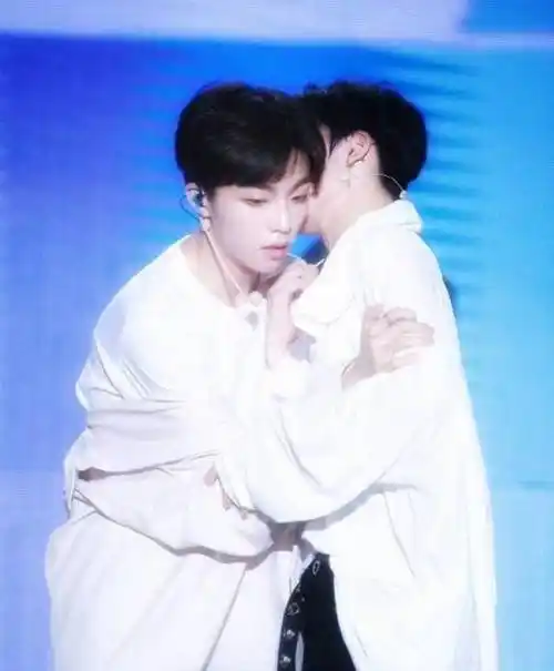 ninepercent录制快本,蔡徐坤小动作亮了,舞蹈老师这样评价他_陈立农