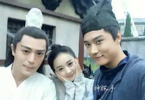 吴亦凡虽然没和赵丽颖合作过电视剧,但两人曾在《七十二层楼》有过