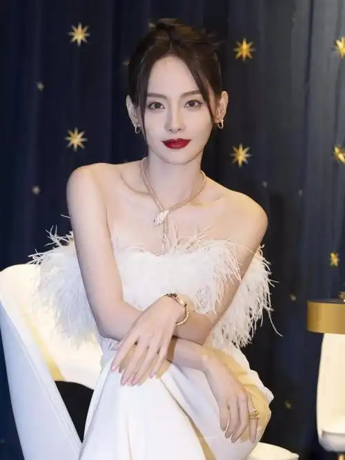 张嘉倪,一位在观众心中留下了深刻印记的女演员.