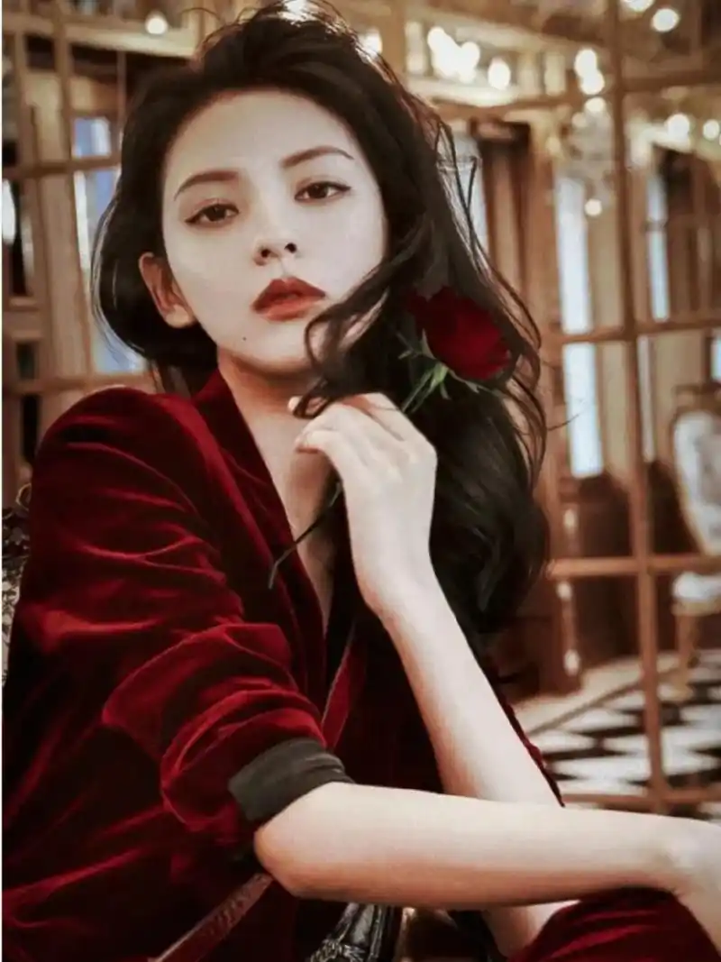 极具风情的美人 张予曦 #旗袍美人