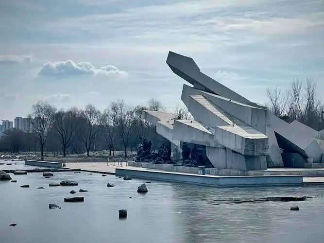 探秘唐山地震博物馆,看灾难面前,人性之美倾国亦倾城_生命_遗址_时间