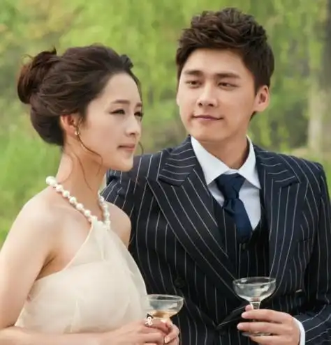 【图】李多海男友李易峰曝光 网传她曾令峰峰绝食心碎