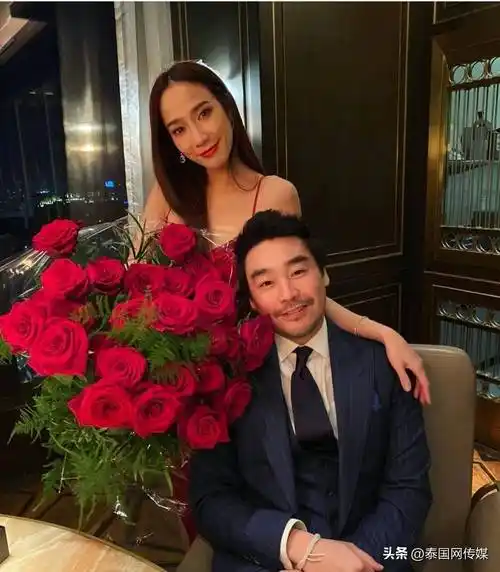 国外女星aump与富商男友pok分手_交往_感情_社交