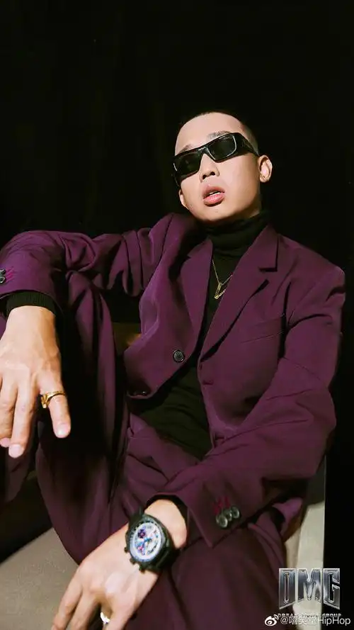 连续三年拿下微博年度说唱歌手!|gai|说唱_新浪新闻