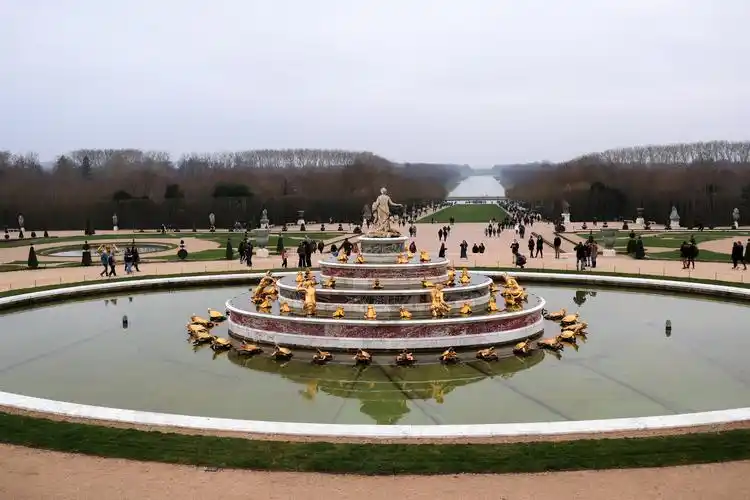 巴黎凡尔赛宫花园竭尽皇家的气派西班牙法国圣诞之旅35